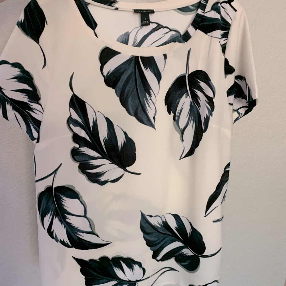 Ann Taylor M blouse